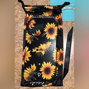 iPhone 13 Pro Loopy case (righty)